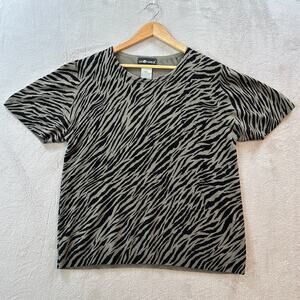 Vintage Sag Harbor Women’s XL Gray Black Zebra Animal Print Short Sleeve Sweater